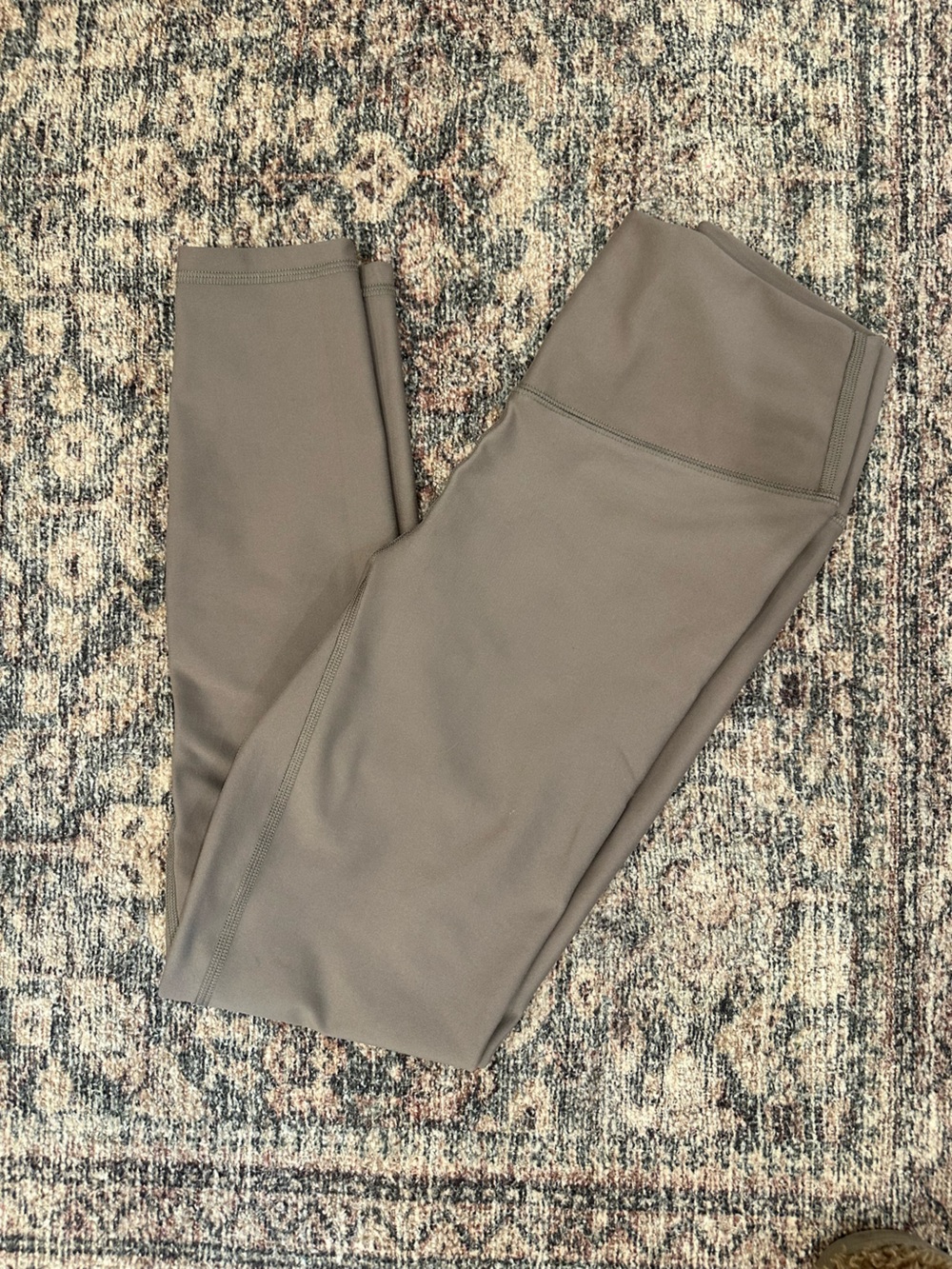 YPB ABERCROMBIE Grey Active Leggings